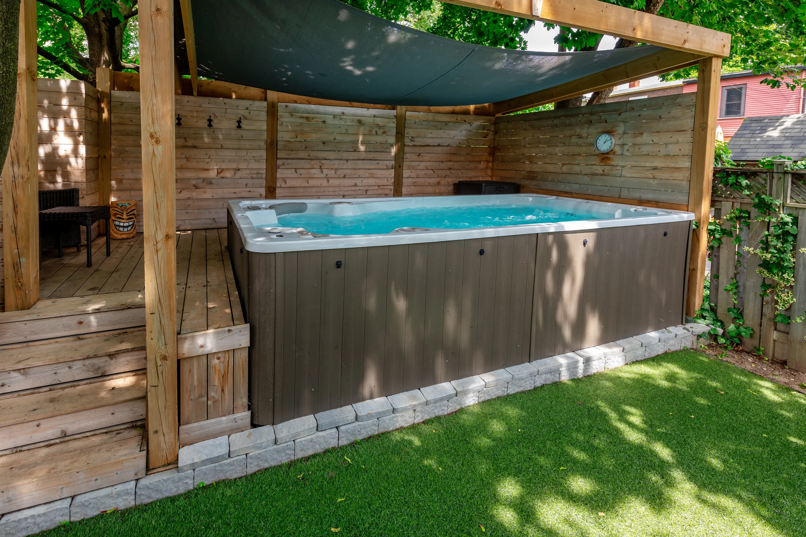 Roncon Swim Spa 522 Balliol St